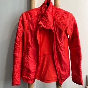 Lululemon running jacket 🌺